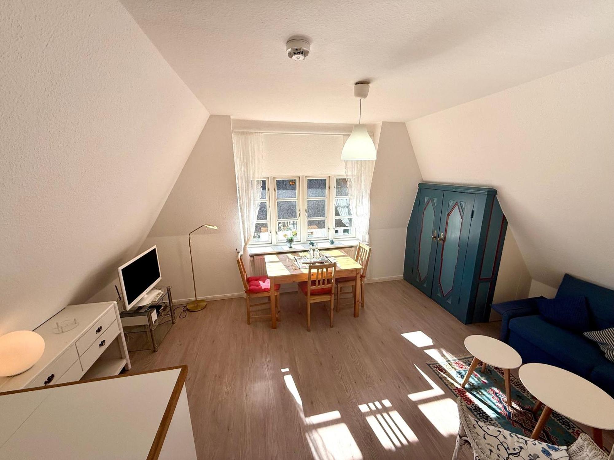 Reetstuebchen Apartment Nieblum Exterior photo